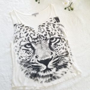 Rhinestone Leopard Graphic Crop Top